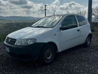 Usata Fiat Punto Dynamic 70 CV (51 kW) 2006 Bianco Utilitaria