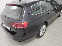 Usata VW Passat Business 122 CV (89 kW) 2021 Nero Station wagon
