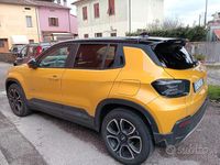 Usata Jeep Avenger Summit 101 CV (74 kW) 2024 Giallo SUV