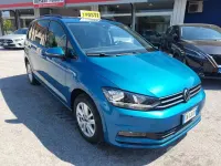 Usata VW Touran Business 150 CV (110 kW) 2023 Blu metallizzato Monovolume