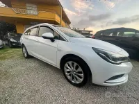 Usata Opel Astra Innovation 110 CV (80 kW) 2019 Bianco Station wagon