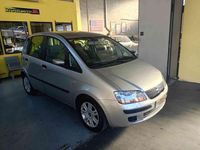 Usata Fiat Idea Dynamic 101 CV (74 kW) 2005 Grigio Monovolume