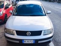 Usata VW Passat Trendline 110 CV (80 kW) 1999 Grigio Berlina