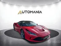 Usata Ferrari F8 721 CV (530 kW) 2022 Rosso Coupé