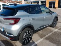 Usata Renault Captur Techno 91 CV (66 kW) 2024 Argento SUV