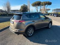 Usata Toyota RAV4 Lounge 2017 Marrone SUV