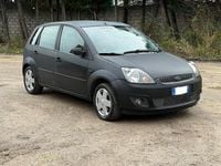 Usata Ford Fiesta 73 CV (53 kW) 2004 Utilitaria