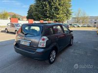 Usata Toyota Corolla Verso 129 CV (94 kW) 2008 Grigio Monovolume