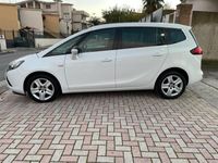 usata Opel Zafira Tourer 7 POSTI