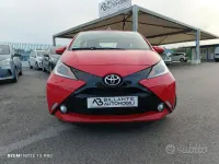Usata Toyota Aygo Cool 69 CV (50 kW) 2015 Rosso Utilitaria