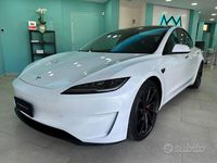 Usata Tesla Model 3 Performance 338 kW (460 CV) 2024 Bianco perla micalizzato Berlina