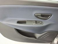 Usata Lancia Ypsilon 70 CV (51 kW) 2024 Grigio Utilitaria