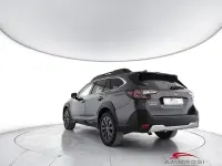 Usata Subaru Outback Style 169 CV (124 kW) 2024 Grigio Station wagon