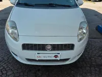 Usata Fiat Grande Punto 75 CV (55 kW) 2009 Bianco Utilitaria