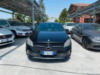 Usata Mercedes A180 Business 109 CV (80 kW) 2017 Nero Utilitaria
