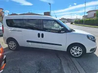Usata Fiat Doblò Lounge 105 CV (77 kW) 2021 Bianco pastello Monovolume