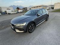 Usata Volvo V60 CC Business Edition 197 CV (144 kW) 2021 Grigio Station wagon