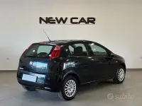 Usata Fiat Grande Punto 77 CV (56 kW) 2010 Nero Utilitaria