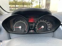 Gebraucht Ford Fiesta 70 PS (51 kW) 2012 Schwarz Kleinwagen