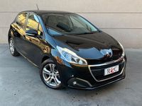 Usata Peugeot 208 Allure 82 CV (60 kW) 2018 Nero Utilitaria