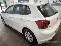 Usata VW Polo Trendline 65 CV (47 kW) 2017 Bianco Berlina