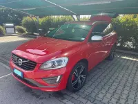 Usata Volvo XC60 R-Design 190 CV (139 kW) 2017 Rosso SUV
