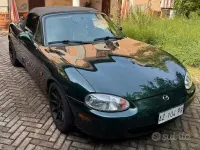 Usata Mazda MX5 110 CV (80 kW) 1998 Verde Cabrio
