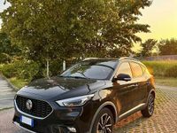 Usata MG ZS Luxury 111 CV (81 kW) 2022 Nero Berlina