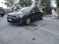 Usata Kia Rio 84 CV (61 kW) 2017 Nero Berlina