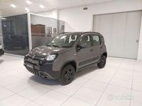 Usata Fiat Panda Cross Cross 84 CV (61 kW) 2023 Grigio scuro Utilitaria