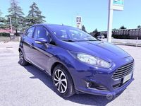 Usata Ford Fiesta Titanium 95 CV (69 kW) 2015 Blu Berlina
