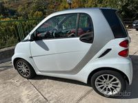 Begagnad Smart ForTwo Coupé 84 HK (61 kW) 2011 Vit Sportkupé