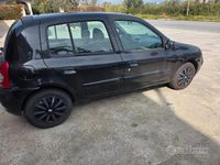 Usata Renault Clio II 2002 Nero Utilitaria