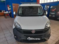 Usata Fiat Doblò 104 CV (76 kW) 2017 Bianco Monovolume