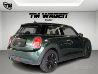 Usata Mini Cooper D 116 CV (85 kW) 2015 Verde Utilitaria