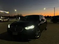 Begagnad BMW 118 M Sport 136 HK (100 kW) 2022 Svart Halvkombi