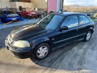 Usata Honda Civic 90 CV (66 kW) 1998 Nero Station wagon