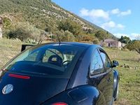 Usata VW New Beetle 90 CV (66 kW) 2000 Nero Utilitaria