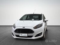 Usata Ford Fiesta 60 CV (44 kW) 2014 Bianco Utilitaria