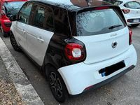 Usata Smart ForFour Passion 75 CV (55 kW) 2017 Bianco Utilitaria
