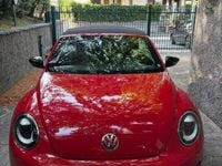 Usata VW Beetle Cabriolet Sportline 160 CV (117 kW) 2014 Rosso Cabrio