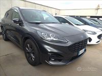 Usata Ford Kuga ST-Line 120 CV (88 kW) 2023 Grigio SUV
