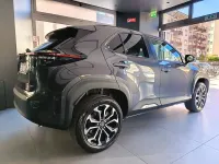 Nuova Toyota Yaris Hybrid Trend 92 CV (67 kW) 2026 Grigio Berlina