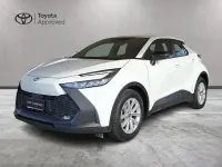 Usata Toyota C-HR Active 140 CV (102 kW) 2024 Super white SUV