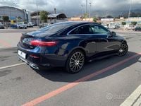 Usata Mercedes E220 Premium Plus 194 CV (142 kW) 2020 Blu Coupé