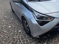 Usata Toyota Aygo X-cite 72 CV (52 kW) 2018 Grigio Utilitaria
