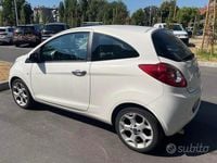 Begagnad Ford Ka 69 HK (50 kW) 2012 Vit Halvkombi