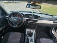Begagnad BMW 320 Comfort Edition 177 HK (130 kW) 2008 Grå Sedan