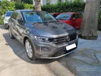 Usata VW T-Roc Advance 116 CV (85 kW) 2020 Grigio SUV