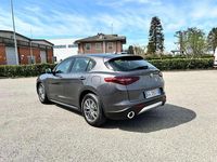 Usata Alfa Romeo Stelvio Business 160 CV (117 kW) 2022 Grigio SUV